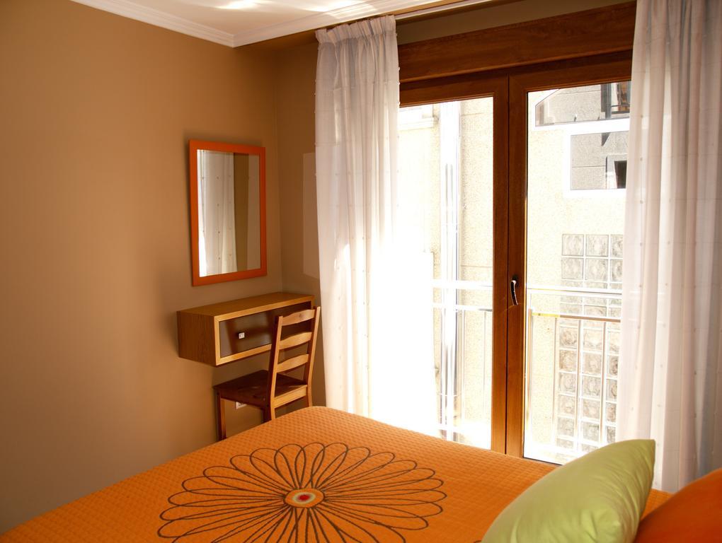 Apartamentos Barrosa II Portonovo Room photo